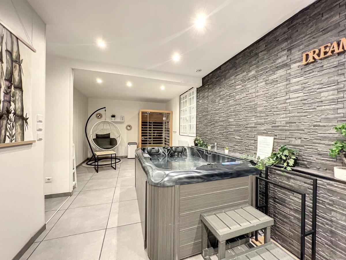 Dream Loft Jacuzzi - Sauna ブレスト エクステリア 写真